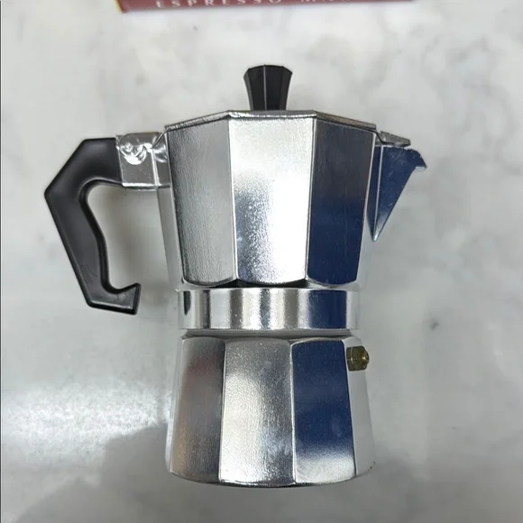Brandello Express Espresso Maker - Picture 3 of 4